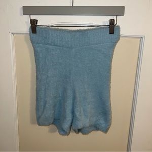 NWT L*Space Daydreamin’ Fuzzy Super Soft Short in Sky Blue size Small
